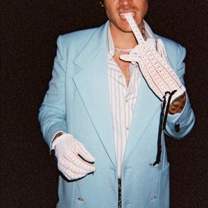 Meet your Posher, Dayana